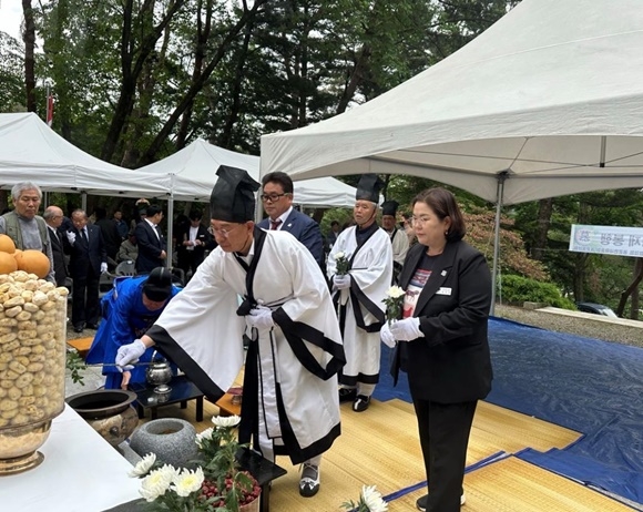 ����ȭ�� �빮�п�.jpg